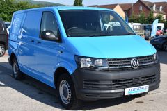 VOLKSWAGEN TRANSPORTER T30 T6 SWB BRITISH GAS BLUE EURO 6 VAN WITH SHELVING UNITS - 4413 - 10