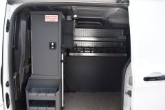 FORD TRANSIT CUSTOM 300  L2 H1 LWB EURO 6 SPORT STYLED VAN WITH SHELVING SAT NAV  - 4398 - 3