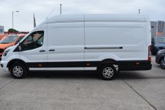 FORD TRANSIT 350 LIMITED L4 H3 XLWB HIGH ROOF JUMBO 170 BHP  - 4392 - 5