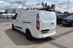 FORD TRANSIT CUSTOM 300  L2 H1 LWB EURO 6 SPORT STYLED VAN WITH SHELVING SAT NAV  - 4398 - 5