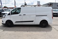 FORD TRANSIT CUSTOM 300  L2 H1 LWB EURO 6 SPORT STYLED VAN WITH SHELVING SAT NAV  - 4398 - 4