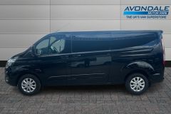 FORD TRANSIT CUSTOM 300 LIMITED LWB L2 BLACK AUTOMATIC REAR TAIL GATE VAN IDEAL CAMPER DAY VAN - 4377 - 4